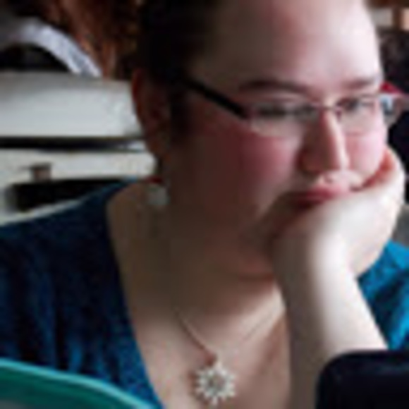 Meet your Posher, Amanda - Picture 1 of 1